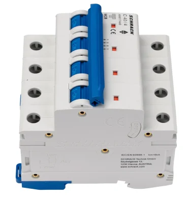 Автоматический выключатель C40А/4, 6кА