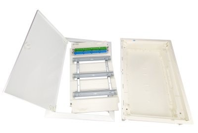 Щит встраиваемый KVM, 3 ряда, 36+6 мод, металл.дверца